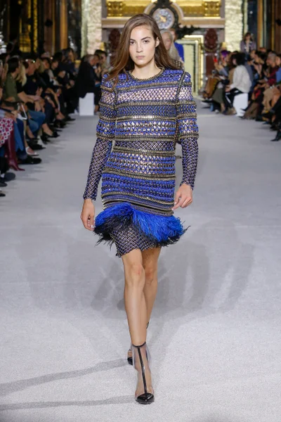 Look 70